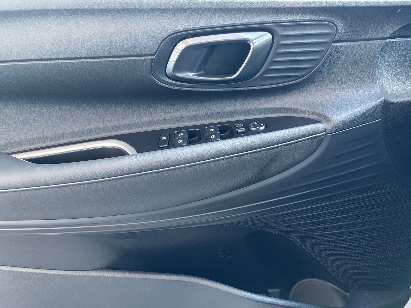 Fahrzeugabbildung Hyundai i20 1.0 T-GDI Trend Kamera,LED,Navi,SHZ,PDC,LM