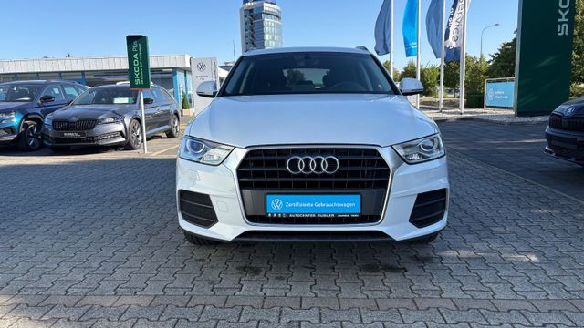 Foto Nummer 8: AUDI Q3