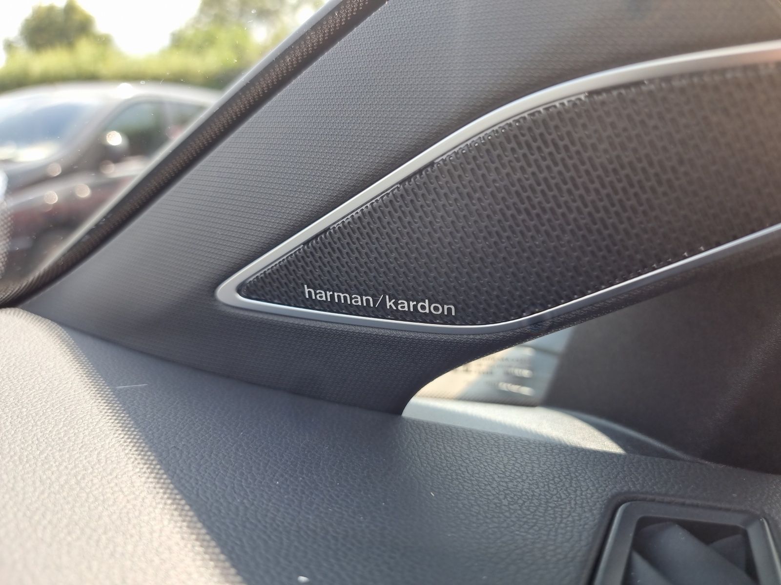 Fahrzeugabbildung Volkswagen Golf VIII GTI Clubsport Akrapovic Matrix Navi Pa