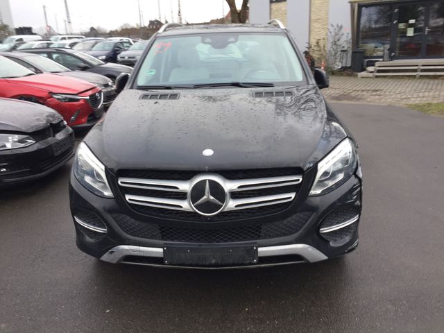 Mercedes-Benz GLE 350 d  3,0   4Matic  Panorama Dach