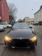 BMW 320i Modern Line Modern Line