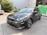 Kia Ceed cee´d Platinum Assist.+*  VOLL*  LED* - Kia mit Benzin-Antrieb: Leder, Limousine, Cee D