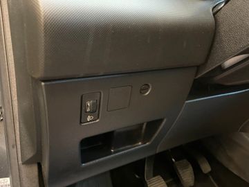 Peugeot 308 *TÜV*RADIO*CD*2 ZONEN KLIMA*PDC*