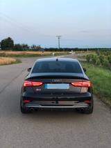 Audi S3 Limo, Handschalter, kein OPF - Audi S3 Gebrauchtwagen in Stuttgart
