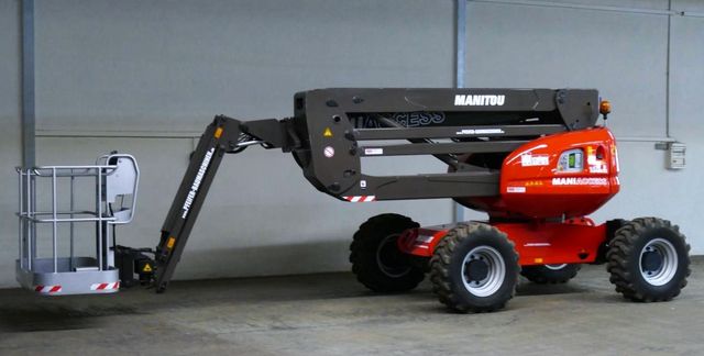 Manitou MANITOU 160 ATJ 4x4x4 - 16.5m / seitlich 9.5m