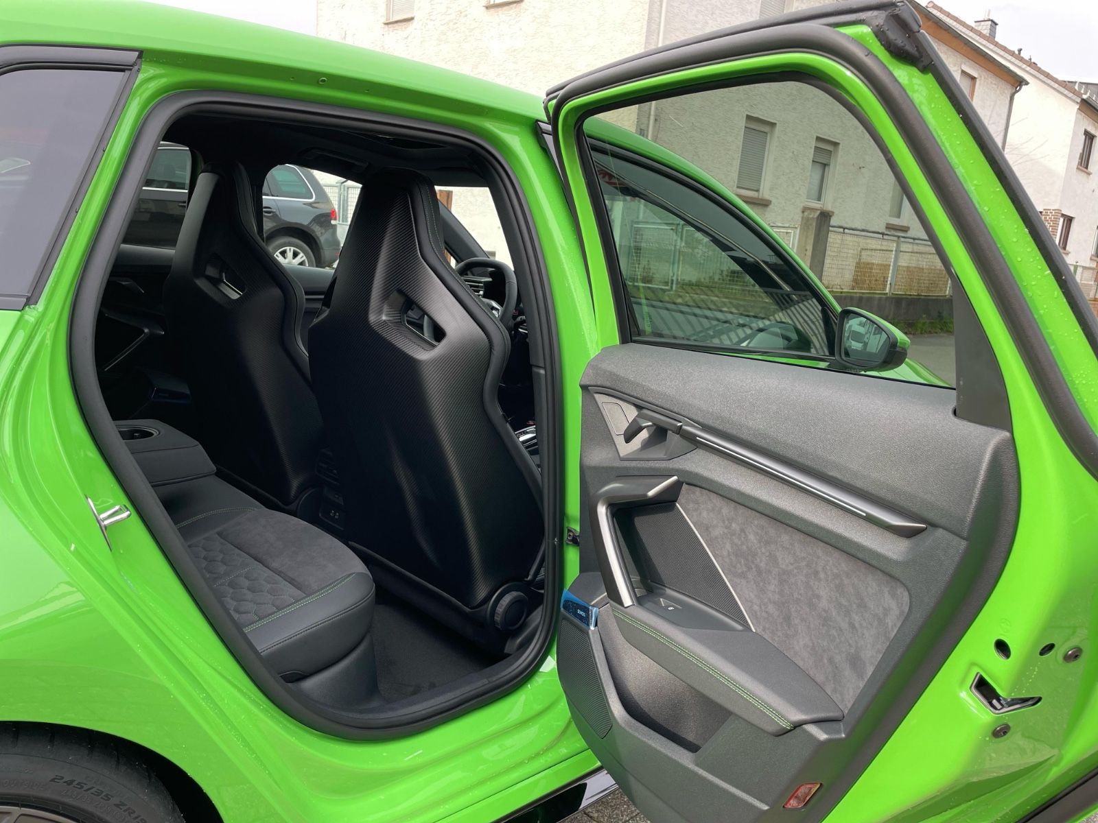 Fahrzeugabbildung Audi RS3 SB Facelift |Matrix|ACC|Sonos|RS-Schalen|HUD