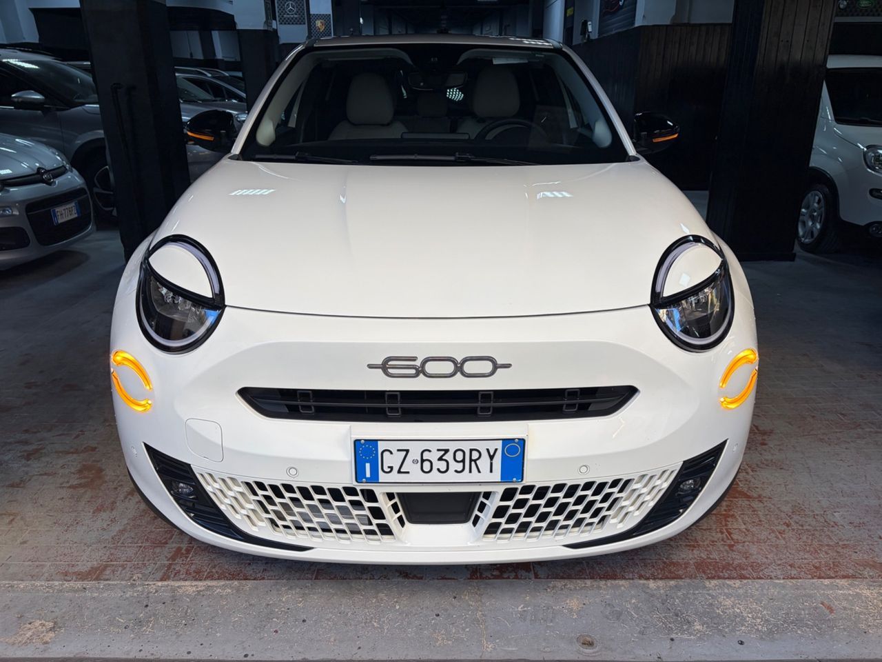 Fiat 600 Hybrid 110 CV DCT MHEV La Prima
