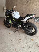 Kawasaki Z650 - KAWASAKI 650 Z