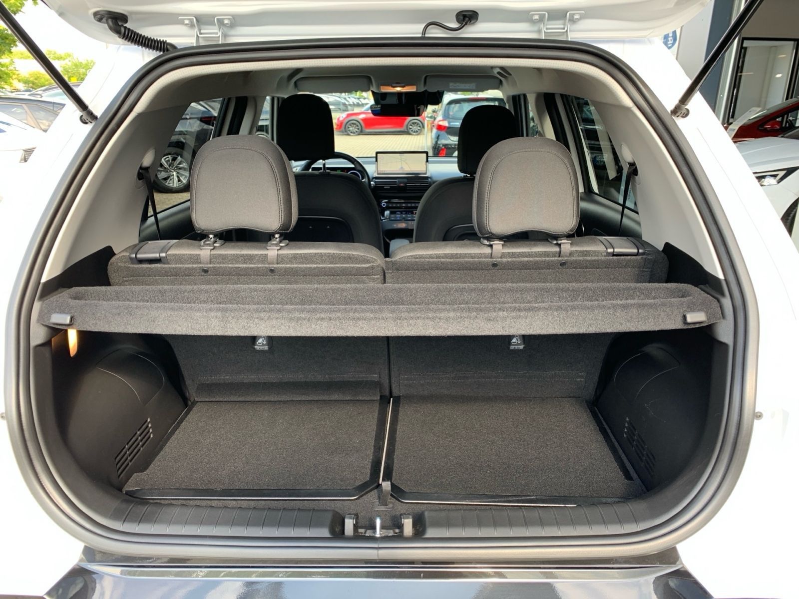 Fahrzeugabbildung Hyundai INSTER Trend Elektro 42 kWh Effizienz-Paket