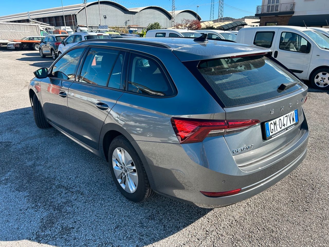 Skoda Octavia 2.0 TDI EVO SCR 150 CV DSG Wagon E imagem 2