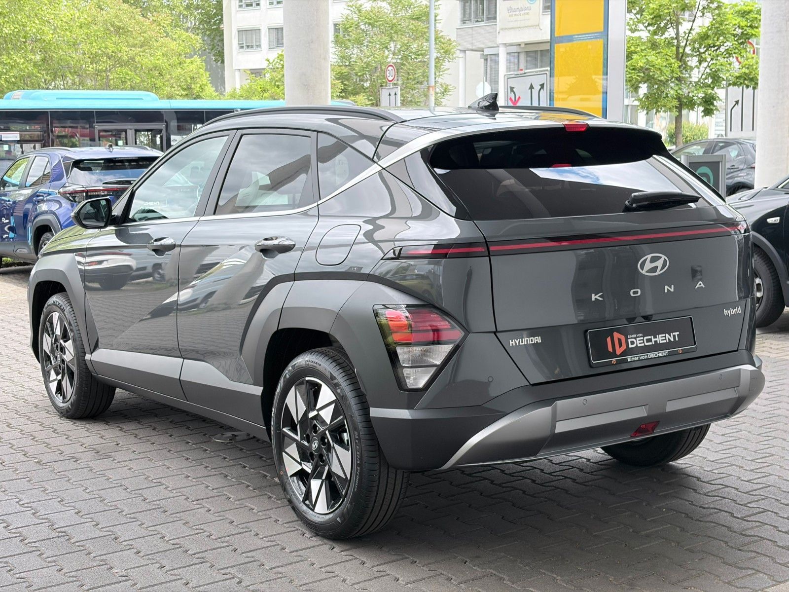 Fahrzeugabbildung Hyundai Kona 1.6 GDI Trend KlimaA,LED,Navi,SHZ,el.Heck