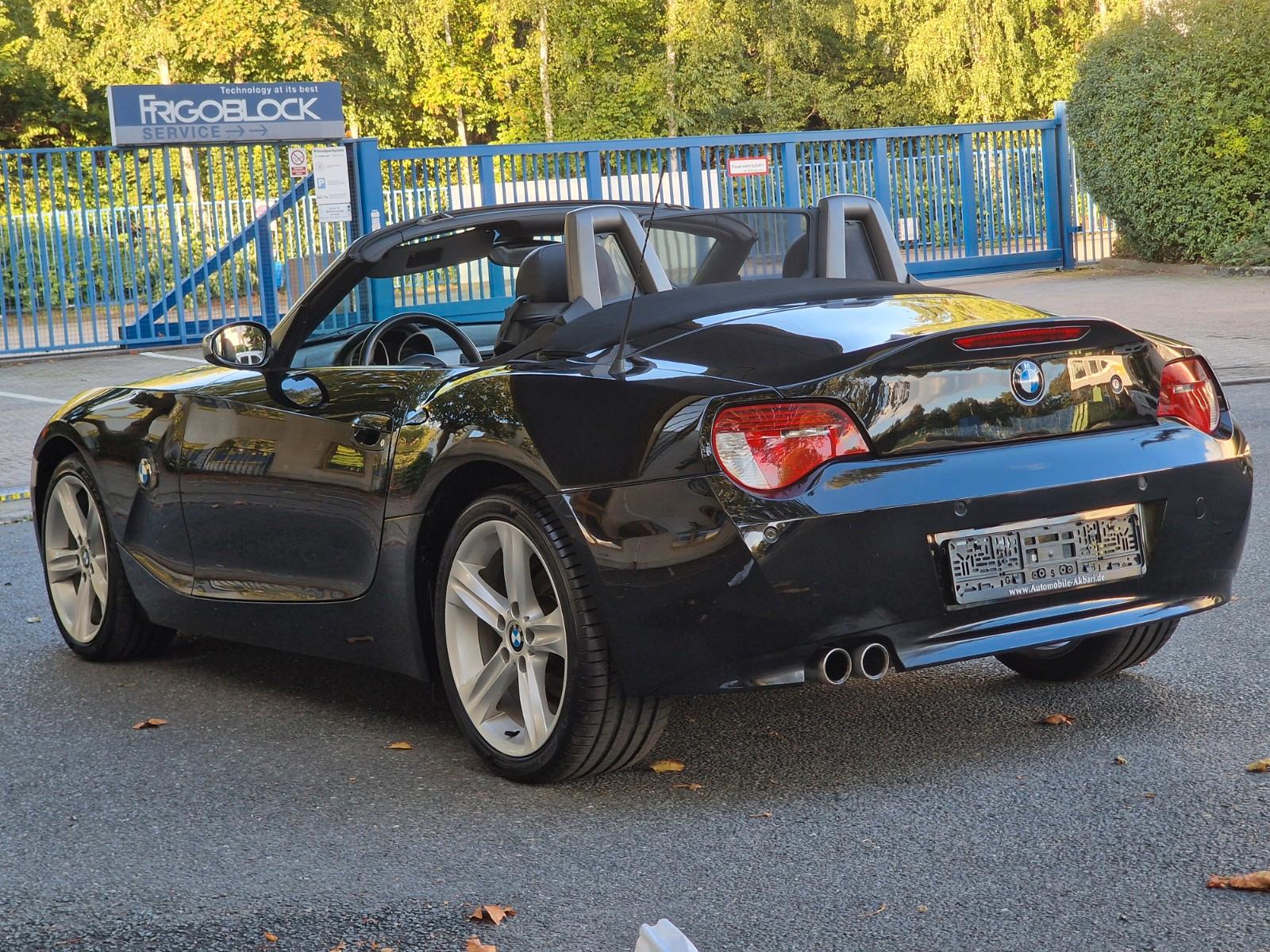 BMW Z4 E85 2.5i Roadster 177 ch — Cuir - sièges chauffants - GPS - capote électrique - 122 000 km
