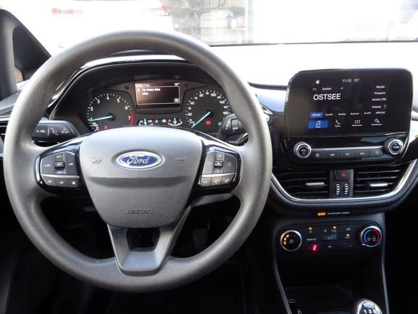 Fahrzeugabbildung Ford Fiesta 1,1 Cool&Connect