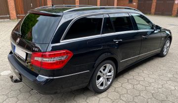 Mercedes E 300 - 6