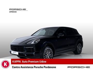 Porsche Cayenne - 1