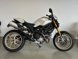 Ducati Monster 1100 S - Offers matching your search criteria