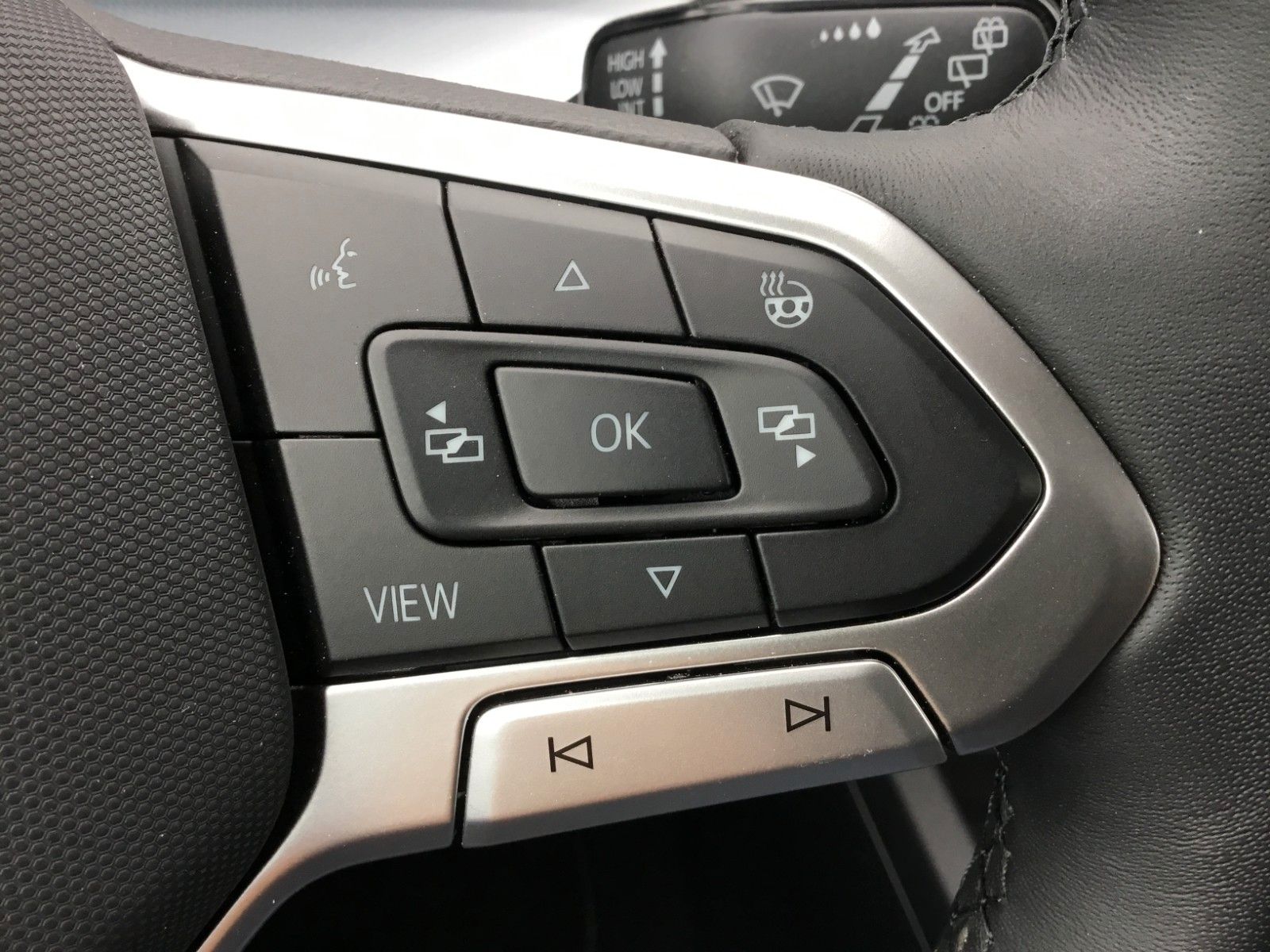 Fahrzeugabbildung Volkswagen Golf Goal 1.5 TSI+LED+Kamera+16"+AppConnect+ACC
