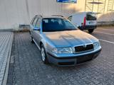 Skoda Octavia Combi Elegance 1.9 TDI 1 Hand Neu TÜV - Skoda Octavia: Combi Elegance TDI
