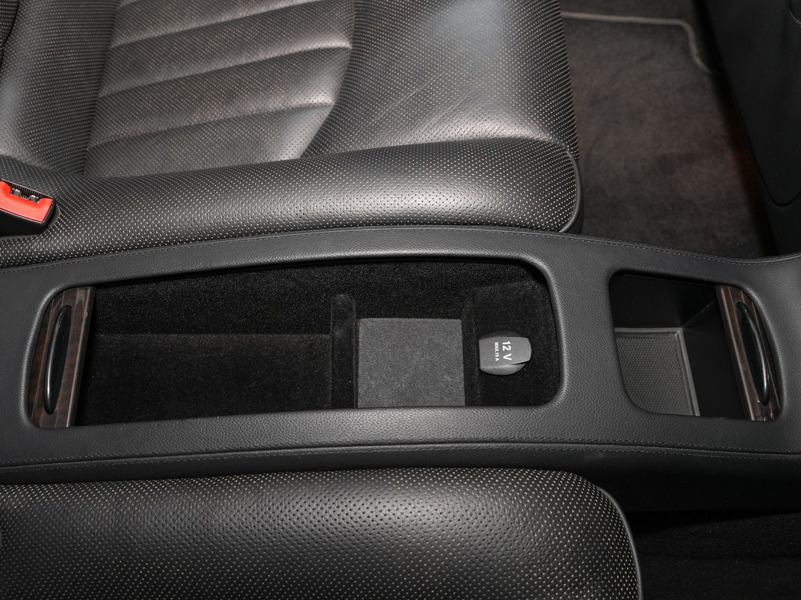 Fahrzeugabbildung Mercedes-Benz CLS 350 CGI - CarPlay|Kamera|Sitzklima|BiXenon