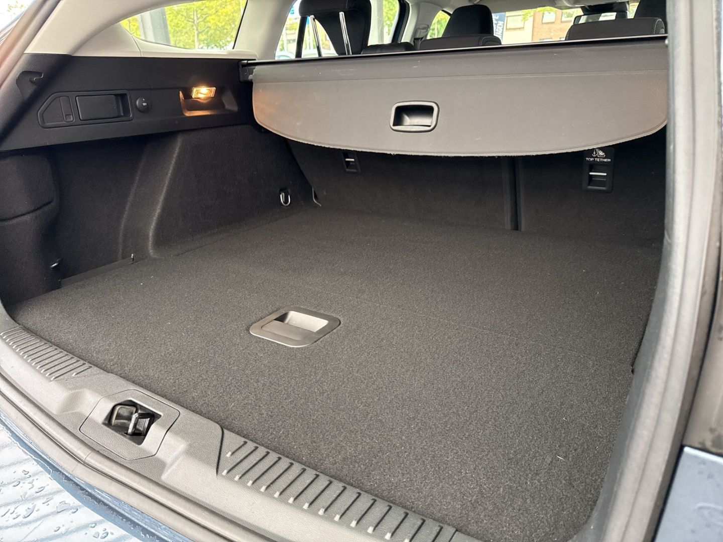 Fahrzeugabbildung Ford Focus Turnier Active Kamera LED NAVI DAB Winterp