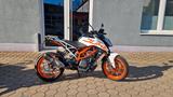KTM Duke 390 - KTM DUKE 390