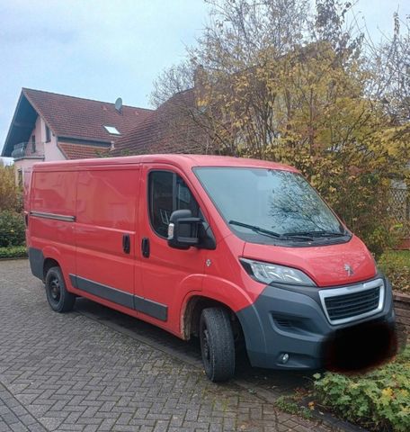 PEUGEOT Boxer