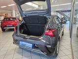 Hyundai i20 Sitz-/Lenkradhzg.,Navi,PDC+Kamera,Klima - Hyundai Neuwagen in Dresden