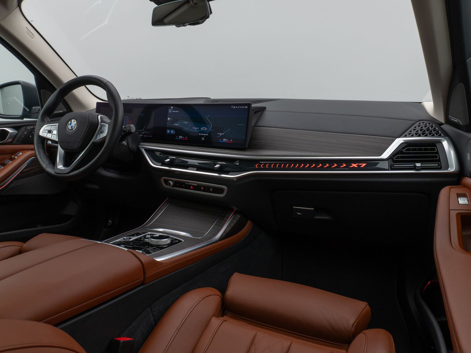 Fahrzeugabbildung BMW X7 xD40d Panorama 360°HUD DAB H/K Massage SoftCl