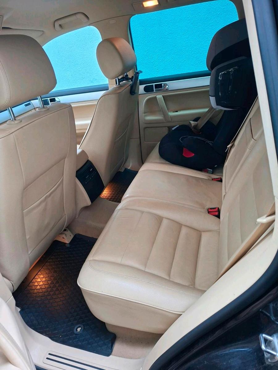 Volkswagen Touareg 2006 — photo 6