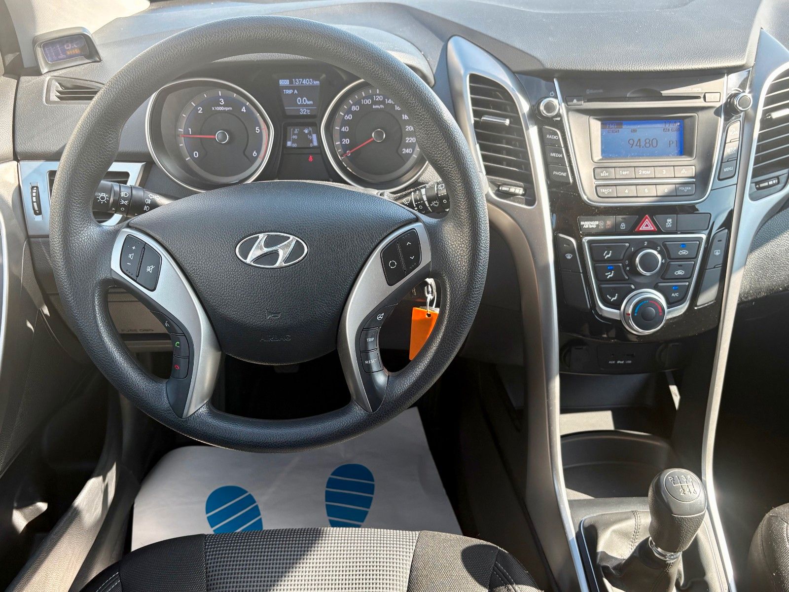 Fahrzeugabbildung Hyundai i30 1.6 CRDi 81kW Klima 2.HAND PDC Freisprech