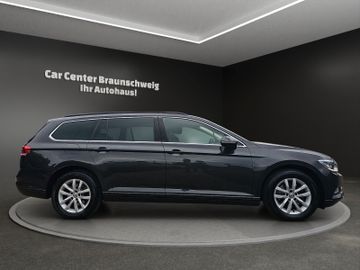 Volkswagen Passat Variant - 8