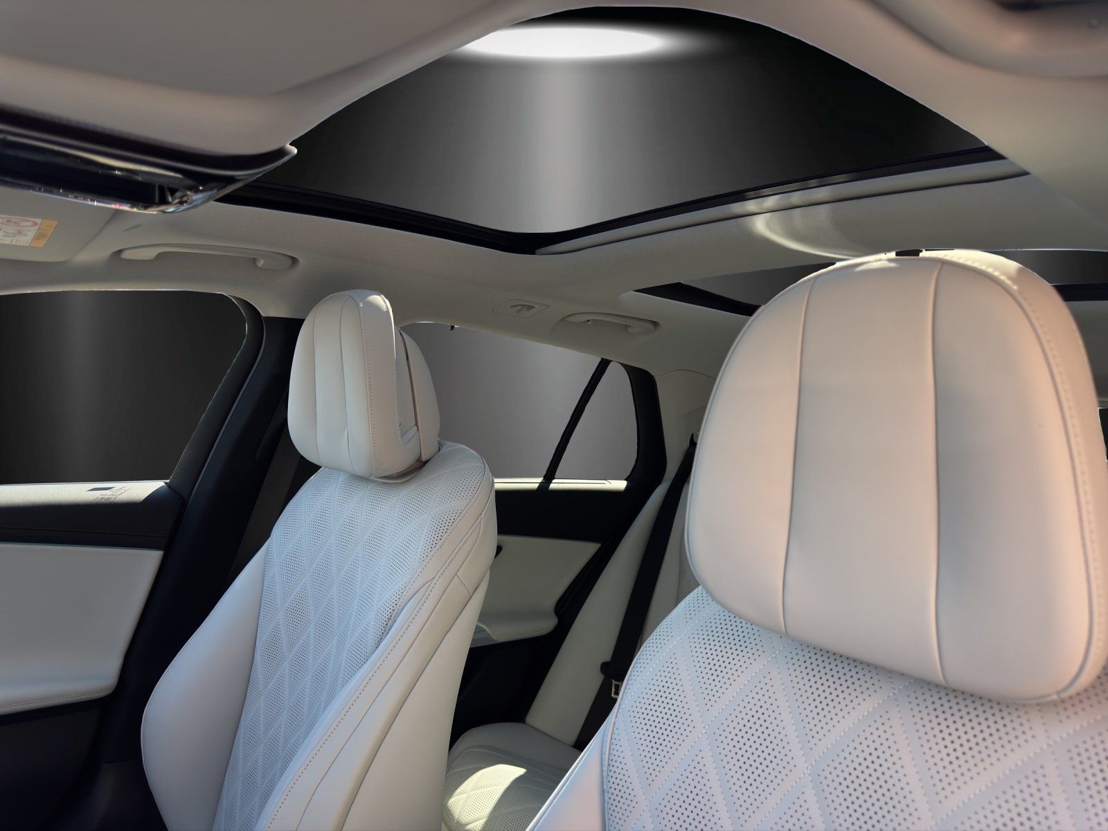 Fahrzeugabbildung Mercedes-Benz E300de T ExcluPrem ENERGIZING+ DISTR Pano 20"AMG