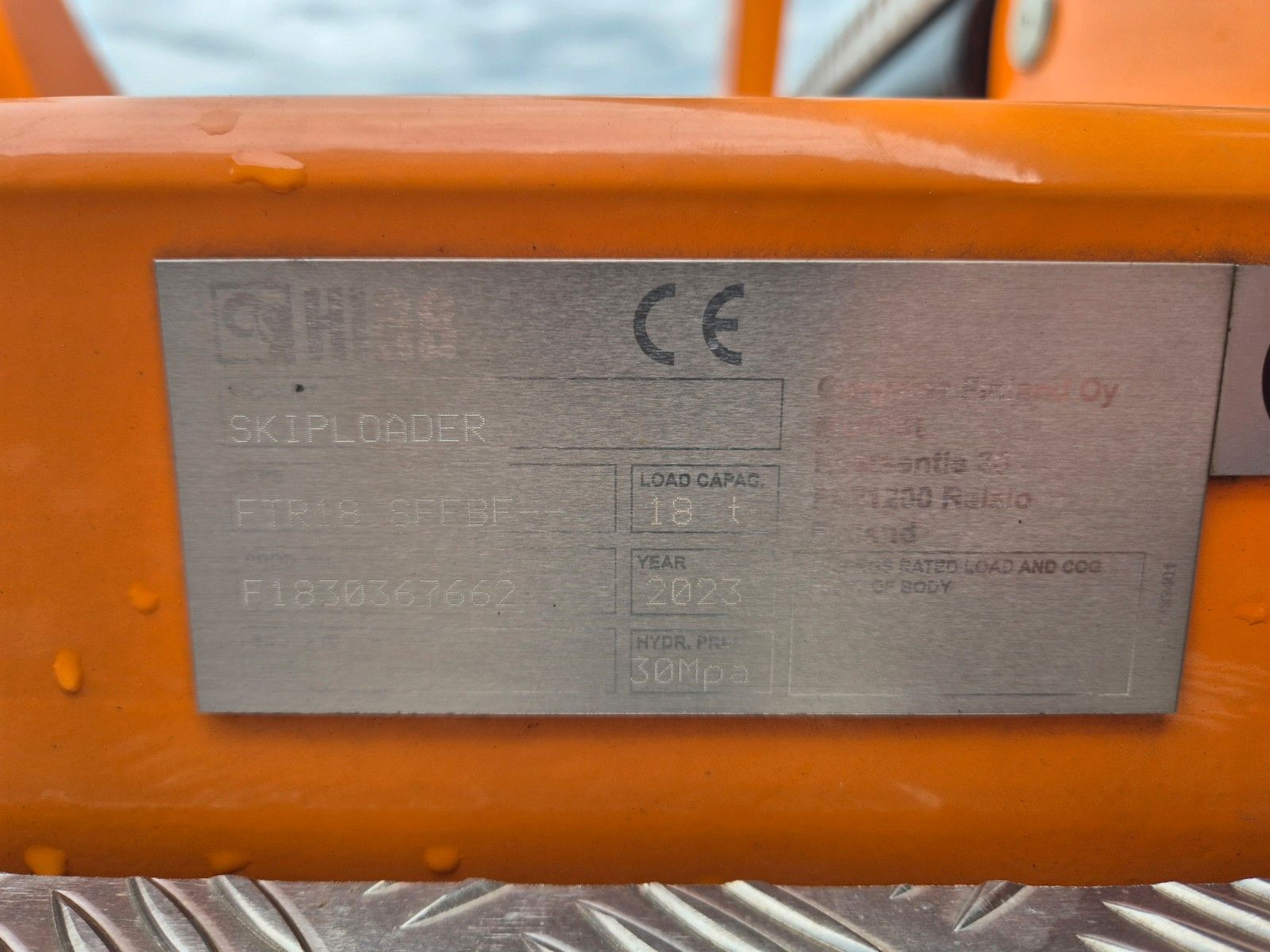 Fahrzeugabbildung Iveco AS280X58Y/ PS ON Hiab FTR18 Funk AHK Bett Cam