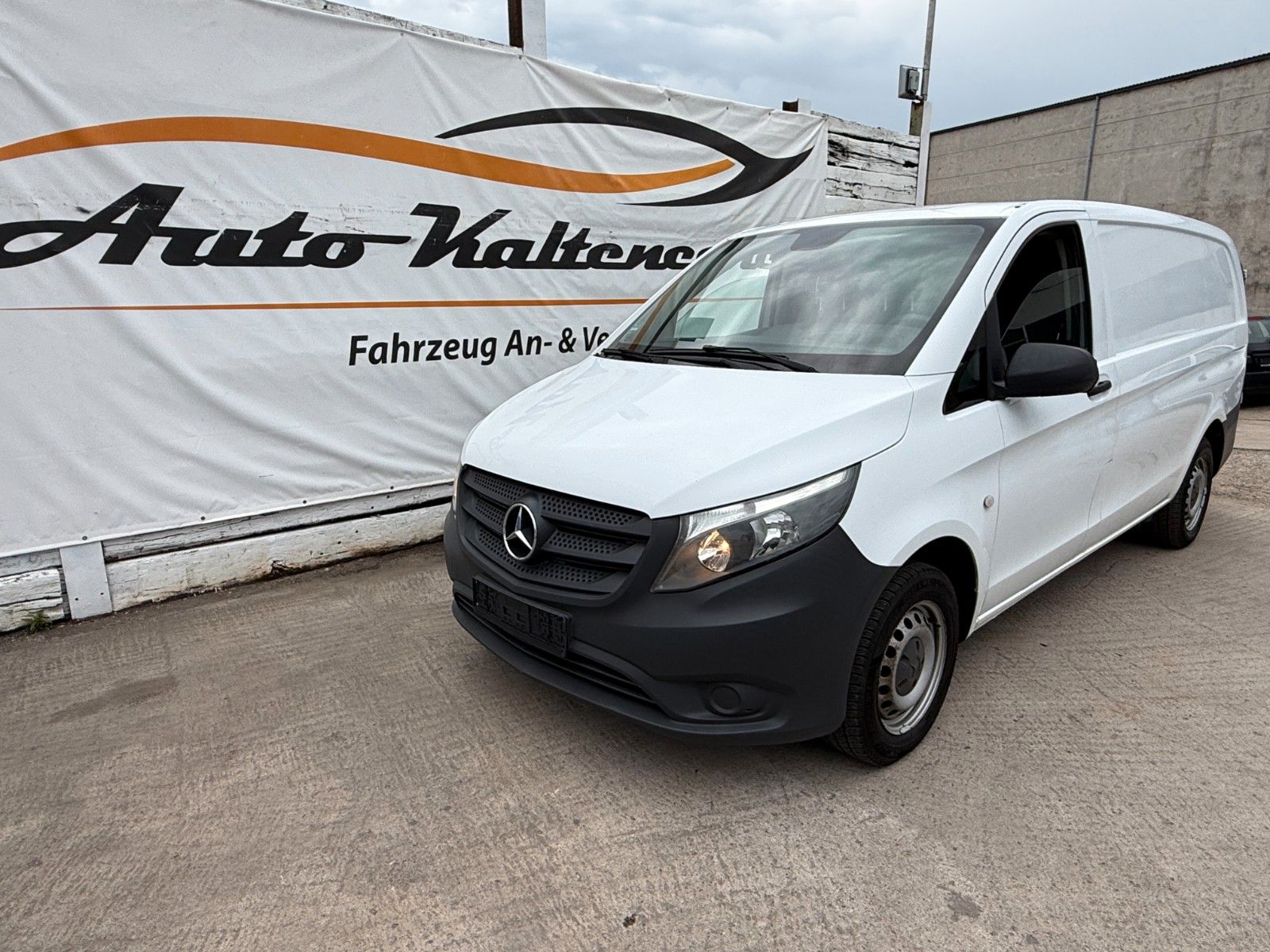 MERCEDES-BENZ Vito