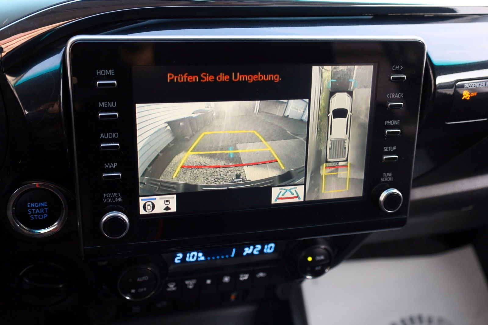 Fahrzeugabbildung Toyota Hilux 2.8 Executive, Navi, Hardtop,ACC,LED, AHK