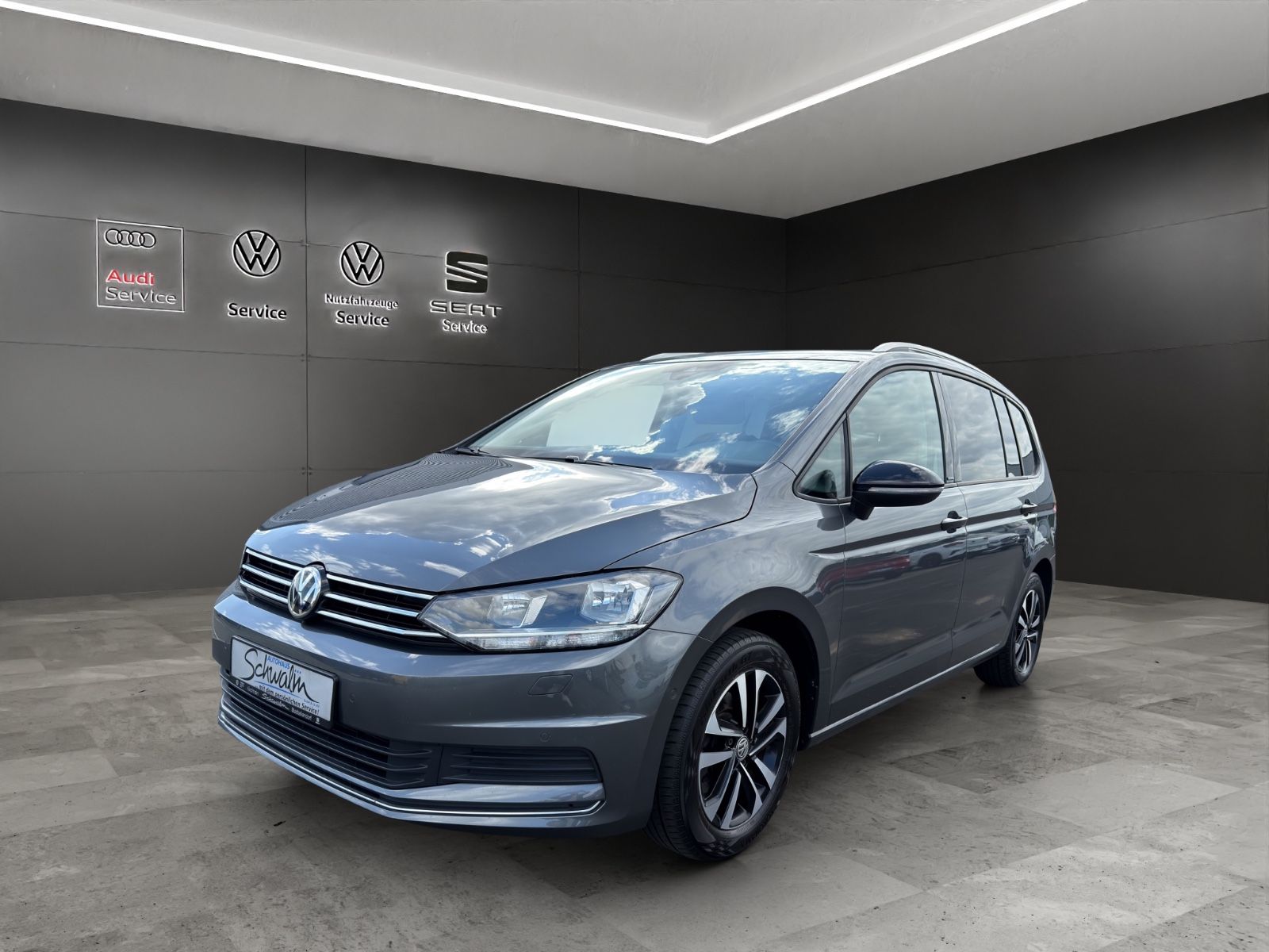 Volkswagen Touran 1.6 TDI *IQ.DRIVE* 7-Sitzer/ACC/Parkass.
