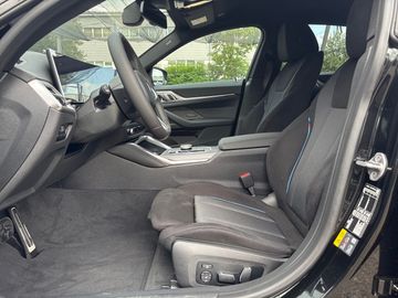 BMW i4 eDrive35 M Sportpaket HK HiFi DAB RFK Shz