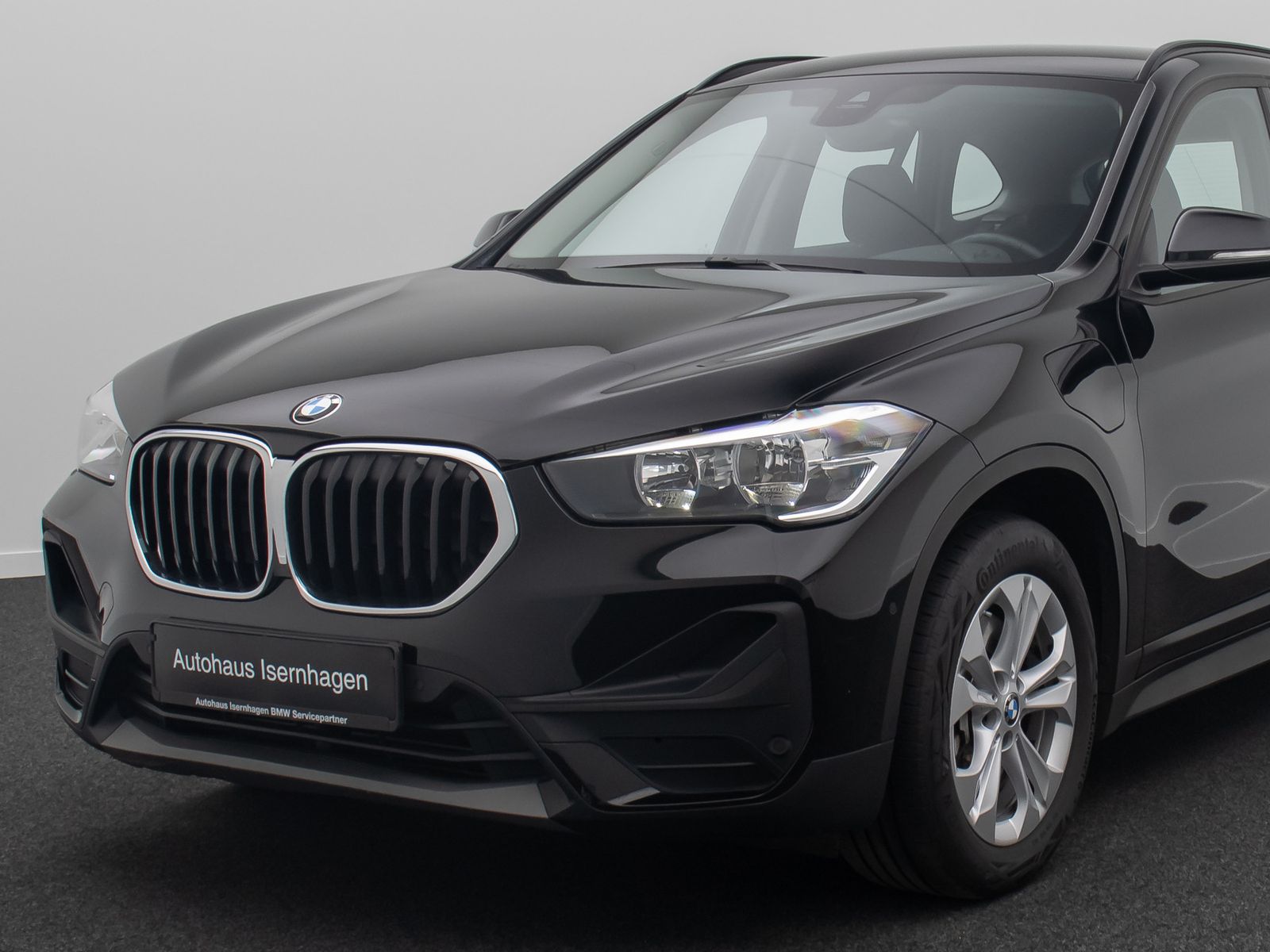 Fahrzeugabbildung BMW X1 xD25e ParkAss GeschwindigReg DAB Lordos Navi