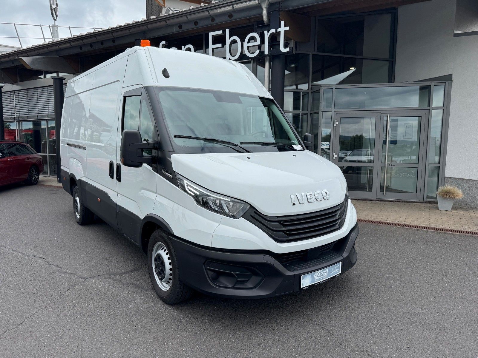 Fahrzeugabbildung Iveco Daily 35S16 *R3.520mm*Automatik*AHK*LED*