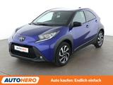 Toyota Aygo X 1.0 VVT-i Team D Aut.*ACC*CAM*SHZ*ALU* - gebrauchte Toyota Aygo (X) aus dem Jahr 2024