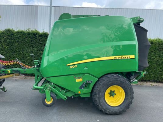 John Deere 990