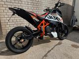 KTM Duke 690 R - SUPER MOTO