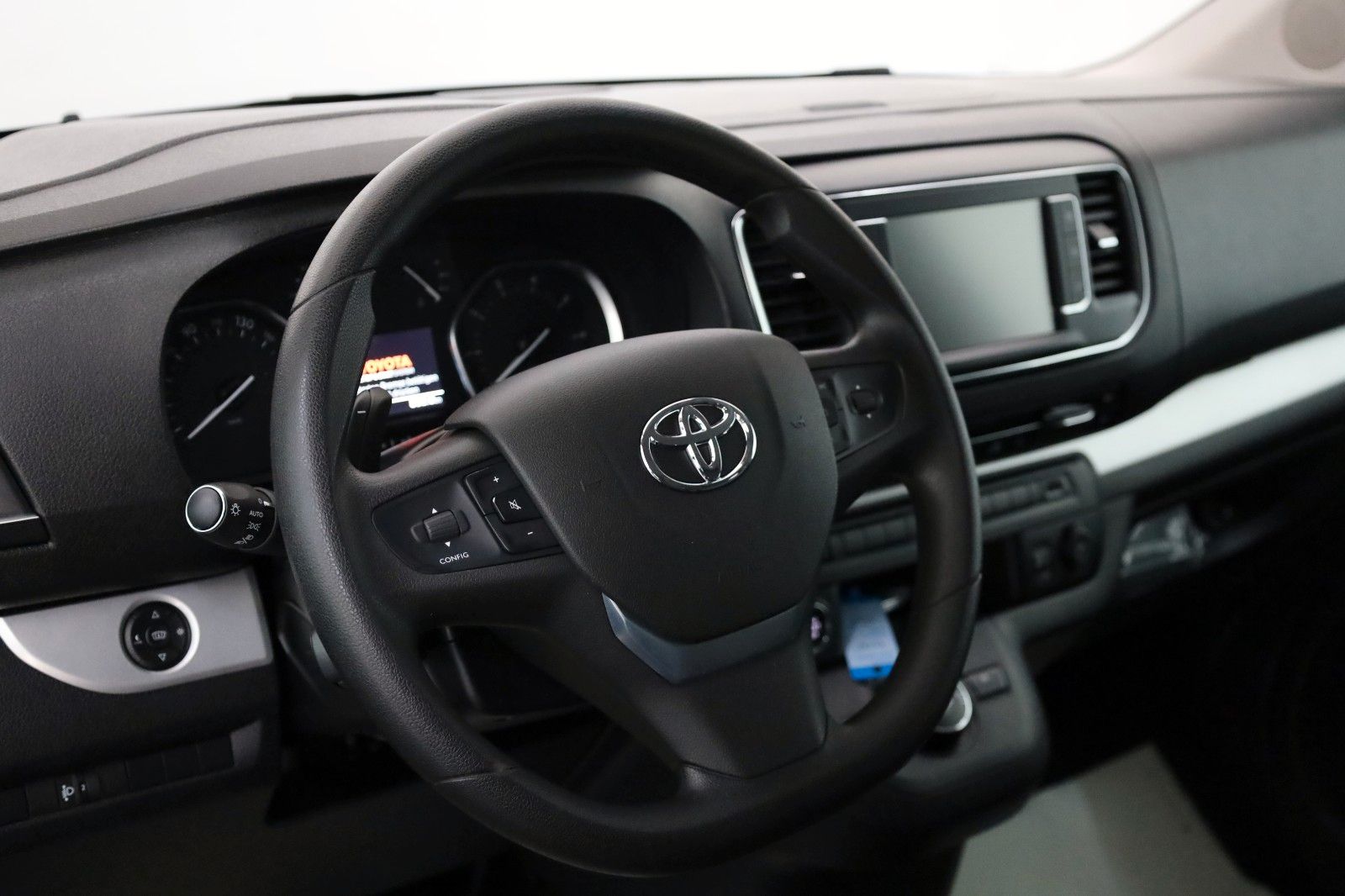 Fahrzeugabbildung Toyota Proace Verso Shuttle L2 Comfort 9 Si.,Leder,Navi