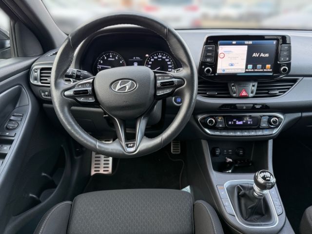 Fahrzeugabbildung Hyundai i30 N Line 1.0 T-GDI +KLIMA+NAVI+RFK+PDC+SHZ+CAR