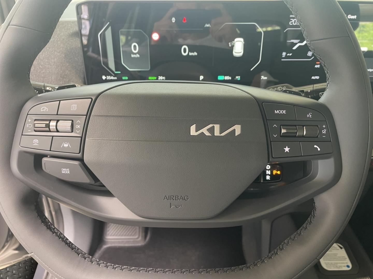 Kia EV2 61 kW Earth LED DAB SHZ LenkradHZG PDCv+h