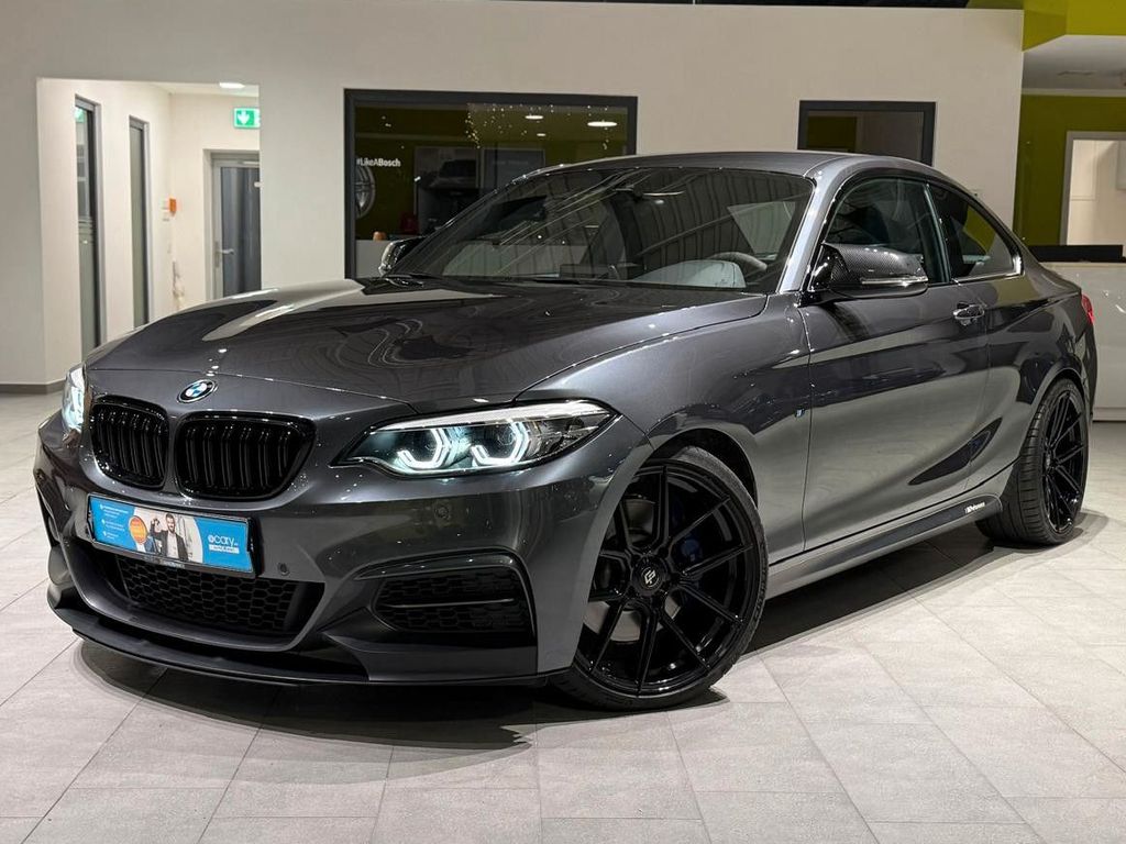BMW M240i