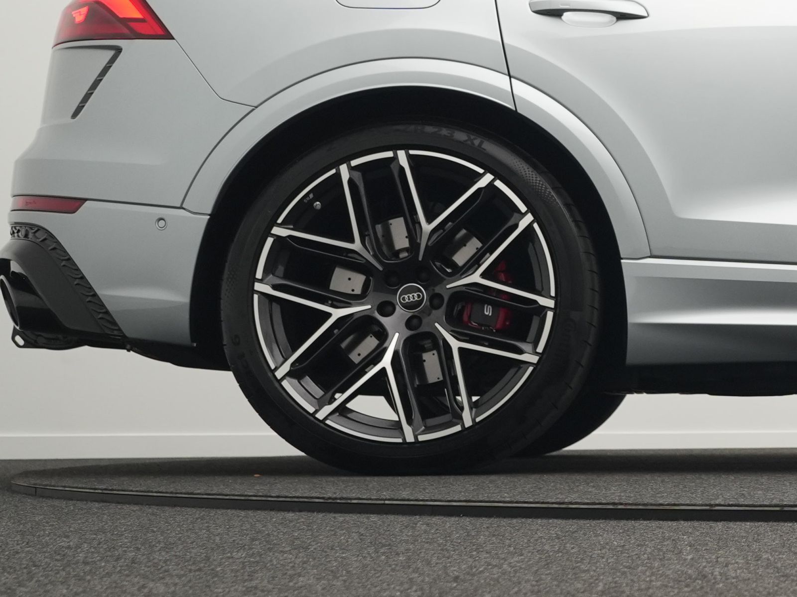 Audi RSQ8 - Bild 50