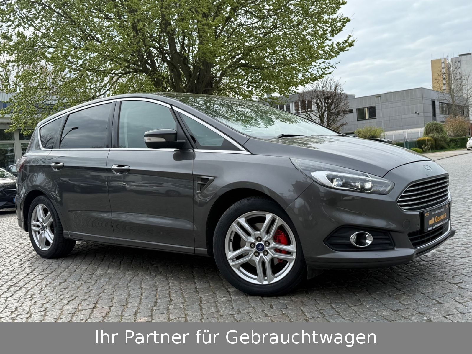 Ford S-Max - 1
