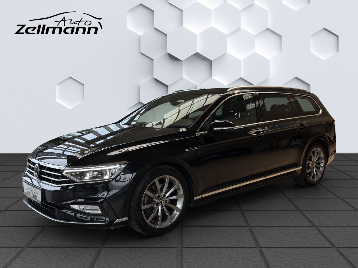 Passat Variant R-Line Elegance 1.5 TSI OPF 110 k