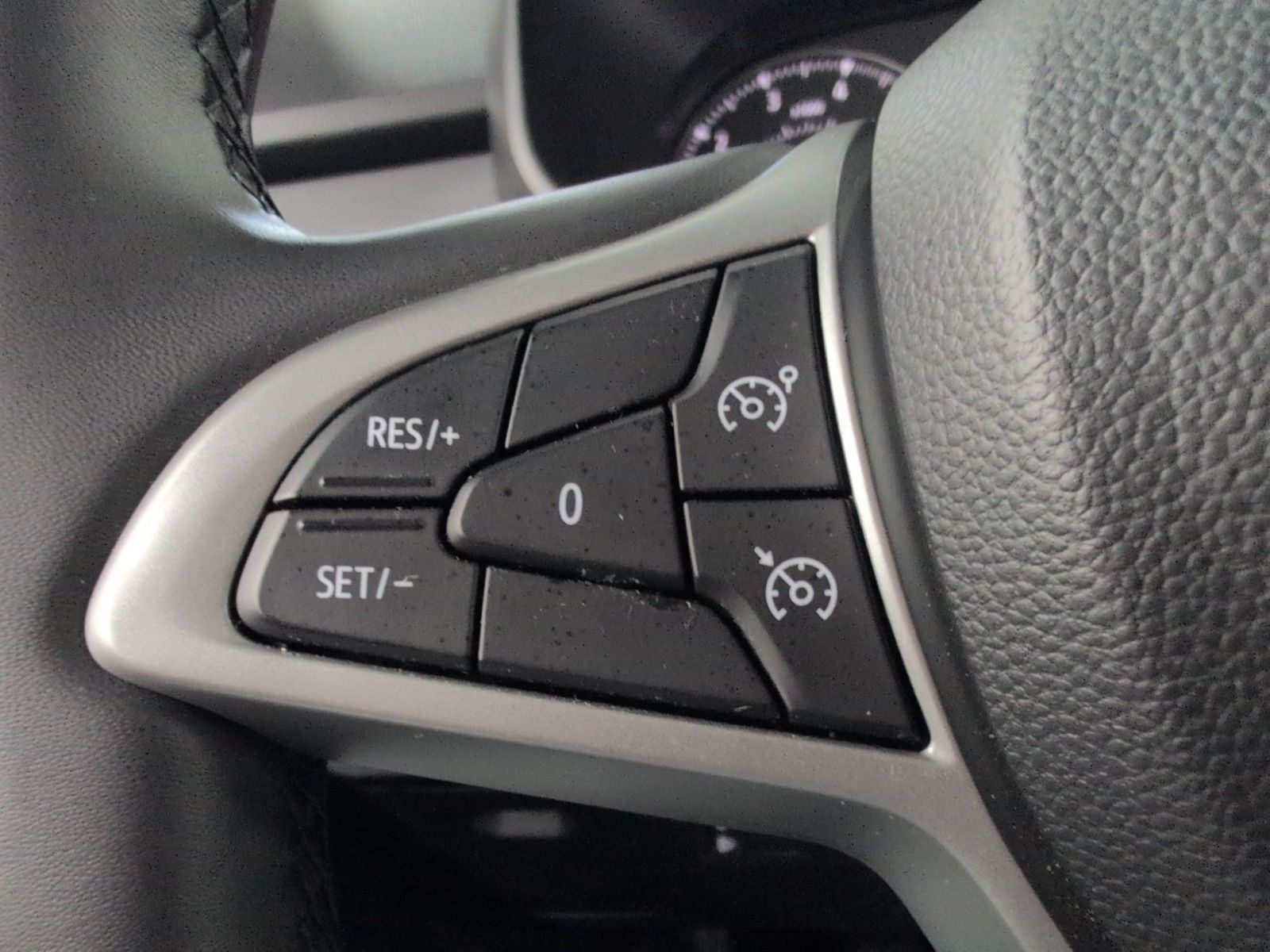 DACIA Jogger TCe 110 Extreme+ 7-Sitzer Navi – Bild 26